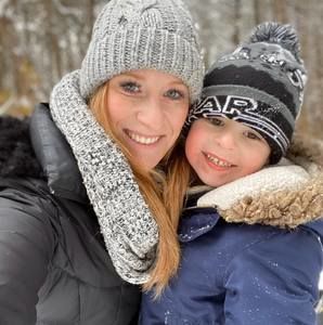 Meet your Posher, Danielle